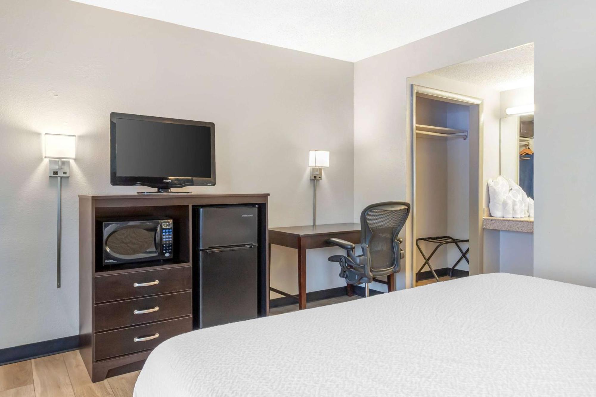 Days Inn By Wyndham Wrightstown Mcguire Afb Bordentown Dış mekan fotoğraf