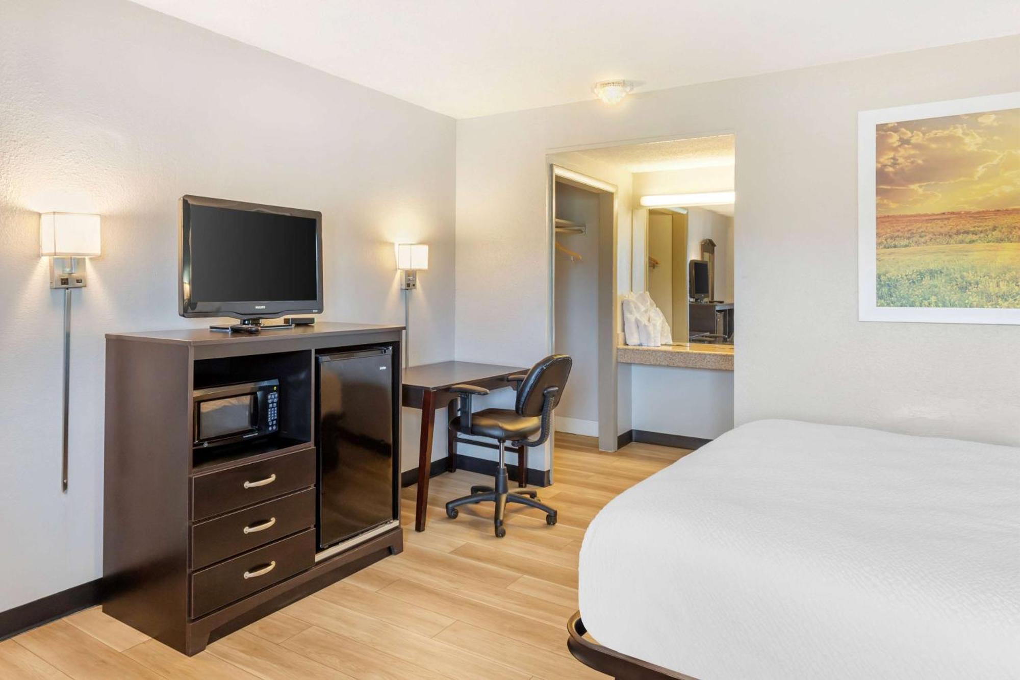 Days Inn By Wyndham Wrightstown Mcguire Afb Bordentown Dış mekan fotoğraf
